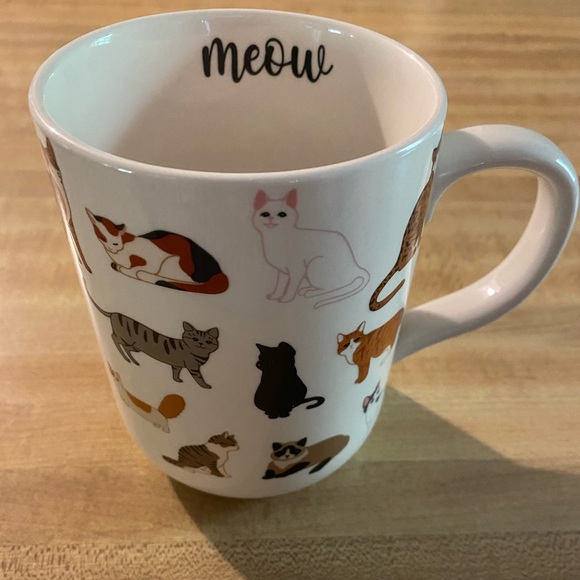 Mainstays White Cat Themed Novelty Mug With Cat Design and “Meow” Script Inside - Picture 1 of 6
